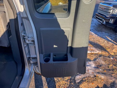 Used 2006 Dodge Dakota SLT image 23