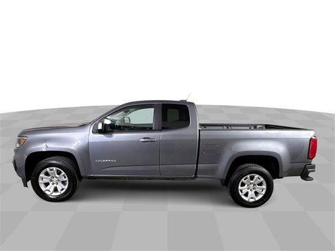Used 2022 Chevrolet Colorado LT w/ Fleet Safety Package image 5