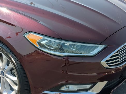 Used 2017 Ford Fusion Energi Titanium FWD image 10