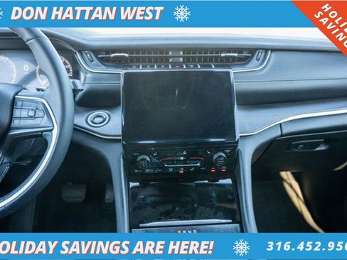 Used 2025 Jeep Grand Cherokee Limited image 8