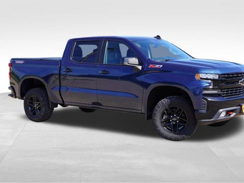 Used 2021 Chevrolet Silverado 1500 LT Trail Boss AWD/4WD image 2