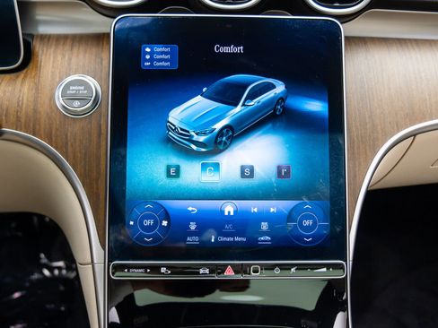 Certified 2023 Mercedes-Benz C 300 4MATIC Sedan image 30