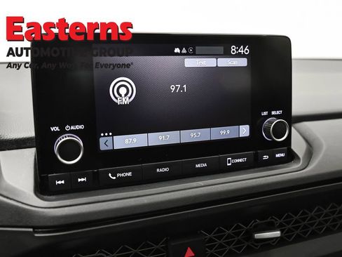 Used 2025 Honda Accord SE image 18