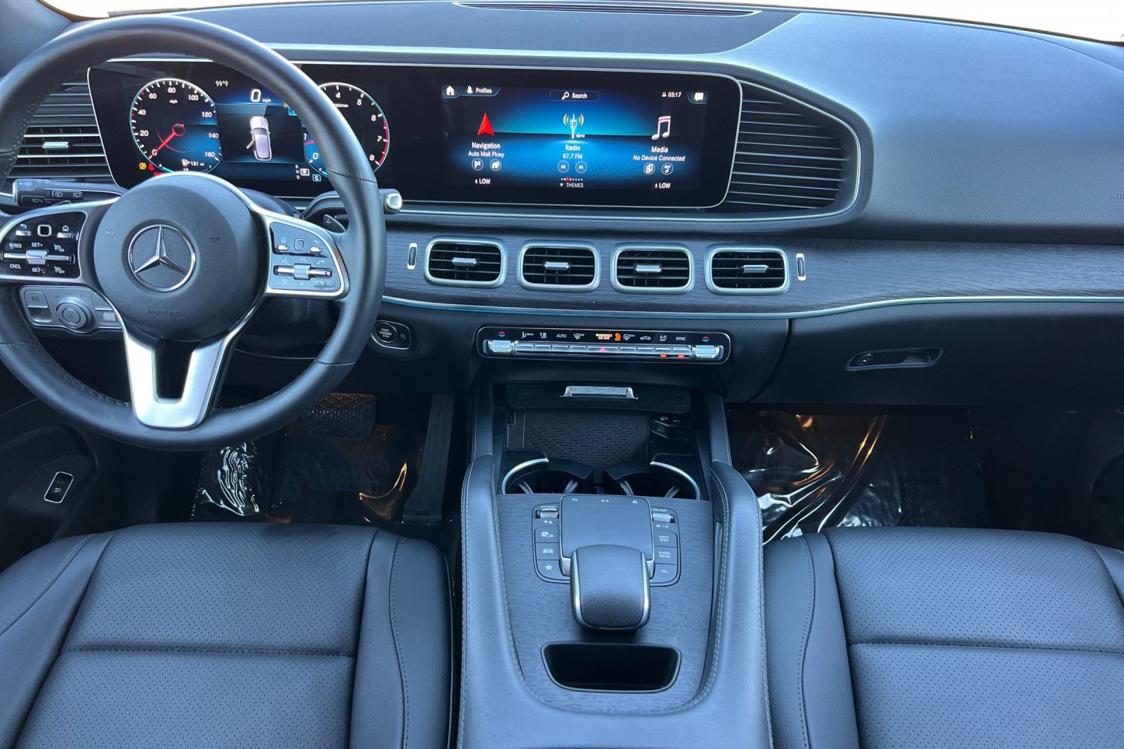 Used 2023 Mercedes-Benz GLE 350 image 3