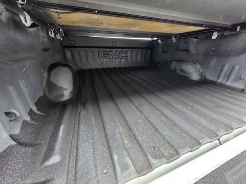 Used 2016 GMC Sierra 1500 SLE image 29