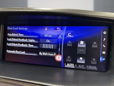 Used 2017 Lexus LS 460 w/ Comfort Package RWD image 20