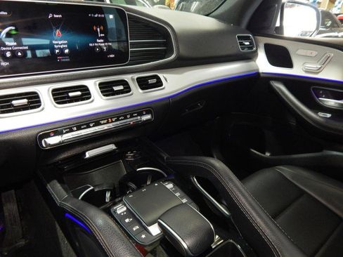 Used 2022 Mercedes-Benz GLE 350 4MATIC w/ AMG Line Exterior image 21