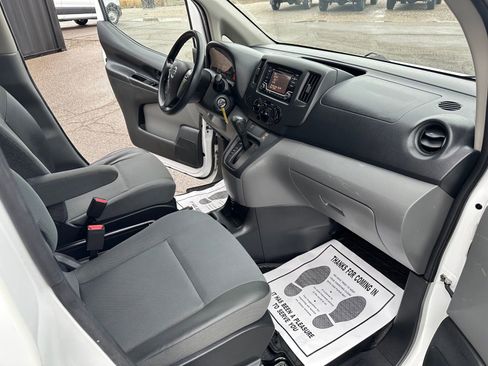 Used 2019 Nissan NV200 S w/ Cruise Control Package image 53