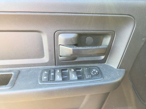 Used 2015 RAM 1500 Tradesman AWD/4WD image 15