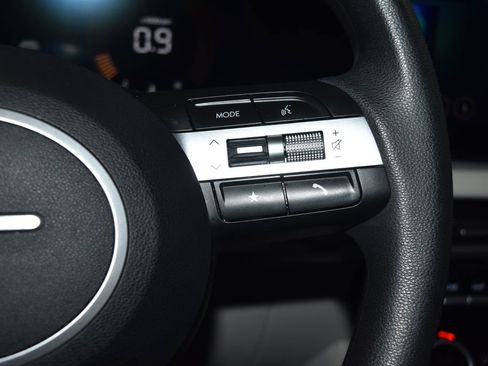 Used 2025 Hyundai Tucson SEL image 9