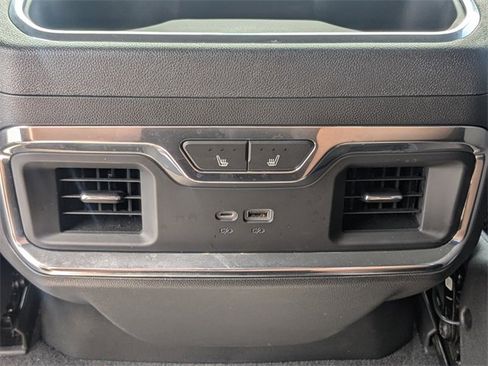 Used 2022 GMC Sierra 1500 Denali w/ Denali Reserve Package image 14