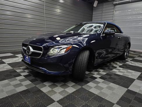 Used 2019 Mercedes-Benz E 450 4MATIC Cabriolet image 40