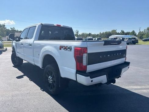 Used 2019 Ford F250 Limited w/ FX4 Off-Road Package AWD/4WD image 3