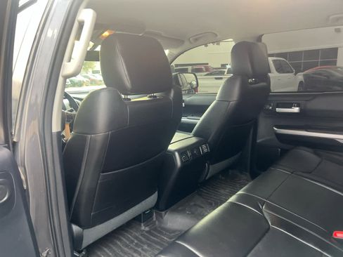 Used 2014 Toyota Tundra SR5 image 8