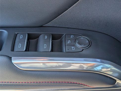 Used 2024 Chevrolet Traverse RS w/ LPO, Floor Liner Package image 22