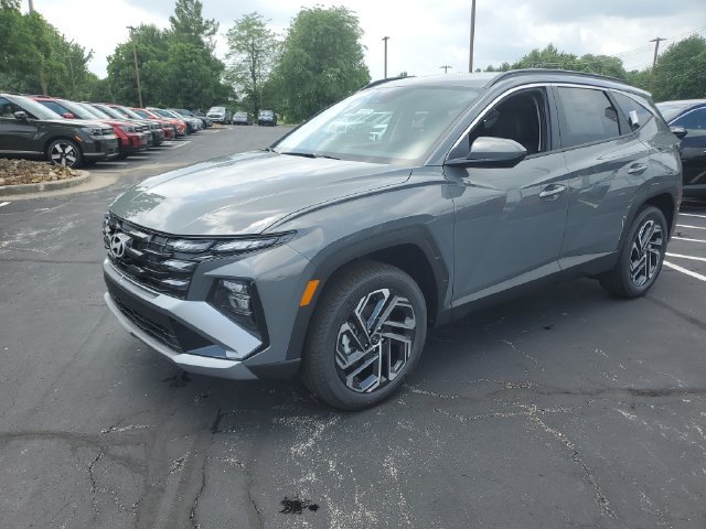 New 2026 Hyundai Tucson SEL Plus AWD/4WD image 2