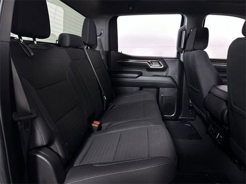 Used 2025 Chevrolet Silverado 1500 LT image 28