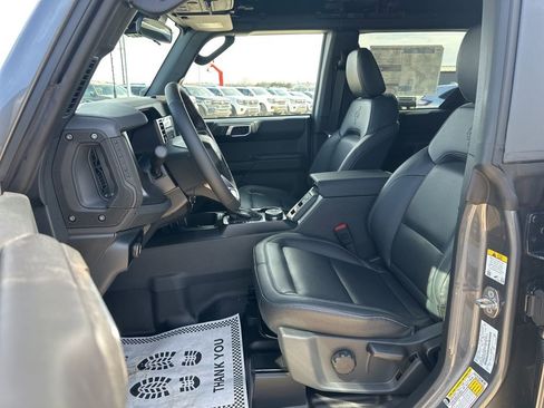 New 2026 Ford Bronco Badlands AWD/4WD image 11