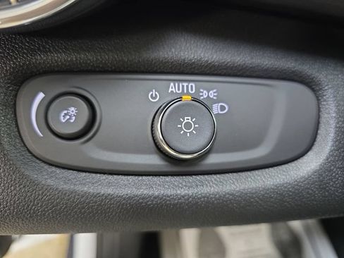 New 2026 Chevrolet Trax ACTIV w/ Driver Confidence Package FWD image 25