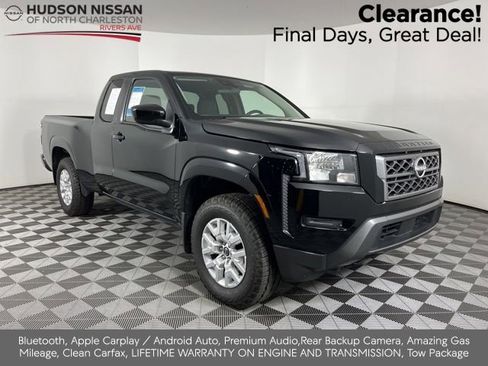 Used 2023 Nissan Frontier SV w/ Technology Package AWD/4WD image 1