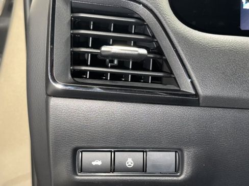 New 2026 Nissan Sentra SV w/ SV Convenience Package FWD image 10