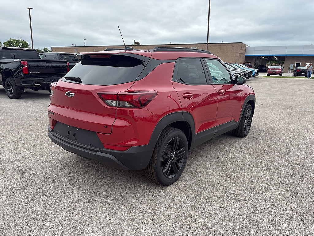 New 2026 Chevrolet TrailBlazer LT w/ Convenience Package AWD/4WD image 6