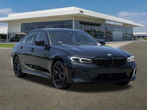 New 2026 BMW 330i Sedan RWD image 2
