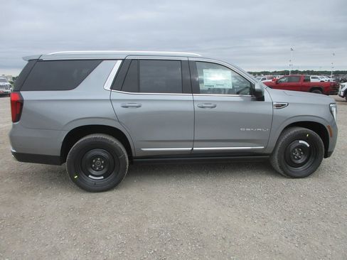 New 2026 GMC Yukon Denali w/ Sun & Power Step Package AWD/4WD image 3