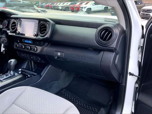 Used 2023 Toyota Tacoma SR image 18