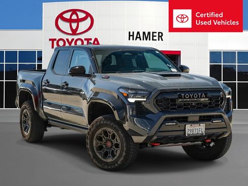 Used 2025 Toyota Tacoma TRD Pro AWD/4WD image 1