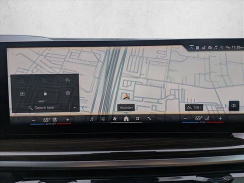 Used 2026 BMW X5 xDrive40i w/ M Sport Package image 12