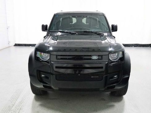 Used 2023 Land Rover Defender 90 X-Dynamic SE AWD/4WD image 14