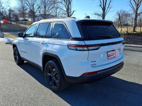 New 2026 Jeep Grand Cherokee Limited image 7