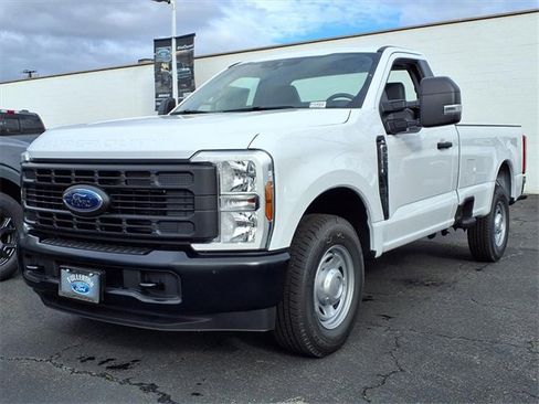 New 2026 Ford F250 XL image 1