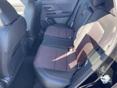 New 2025 Nissan Kicks SR image 12