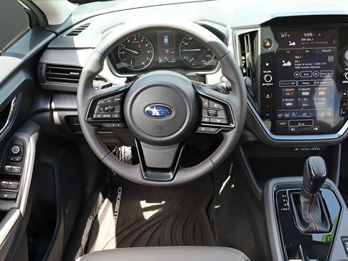 Certified 2025 Subaru Crosstrek 2.5i Limited w/ Popular Package #3A AWD/4WD image 16