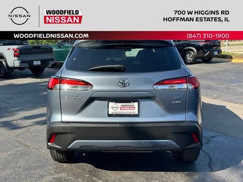 Used 2023 Toyota Corolla Cross LE AWD/4WD image 4