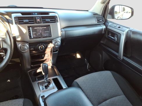 Used 2018 Toyota 4Runner SR5 image 15