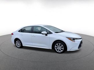 Used 2025 Toyota Corolla LE video 2