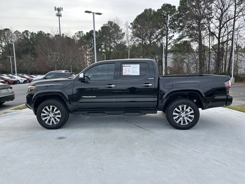 Used 2023 Toyota Tacoma Limited image 7
