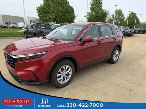 Used 2023 Honda CR-V LX image 1