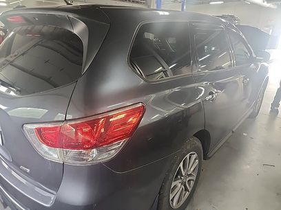 Used 2014 Nissan Pathfinder S