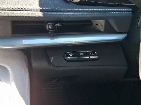 Used 2022 Chevrolet Corvette Stingray Preferred Cpe w/ Z51 Performance Package image 26