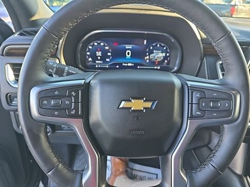 Used 2024 Chevrolet Tahoe Premier w/ Premium Package image 31
