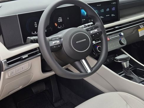 New 2026 Hyundai Tucson SEL FWD image 15