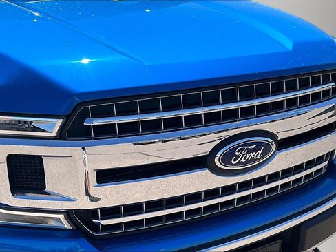 Used 2020 Ford F150 XLT w/ Equipment Group 302A Luxury AWD/4WD image 32