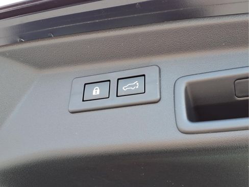 New 2026 Subaru Outback Touring AWD/4WD image 25