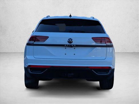 Used 2023 Volkswagen Atlas Cross Sport SE image 7