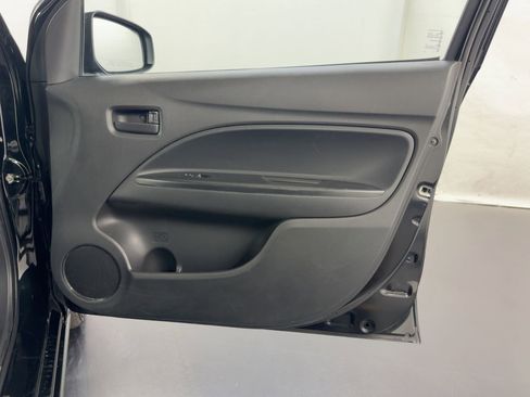 Used 2021 Mitsubishi Mirage ES image 32