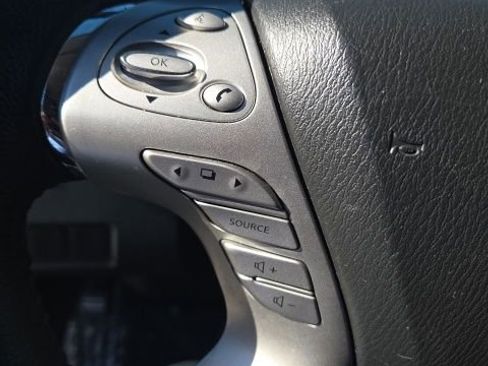 Used 2018 Nissan Murano SV w/ Cargo Package image 22